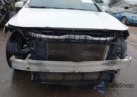 2014 Mercedes-Benz Cla 250 z USA, uszkodzony, nr VIN WDDSJ4EB7EN053561